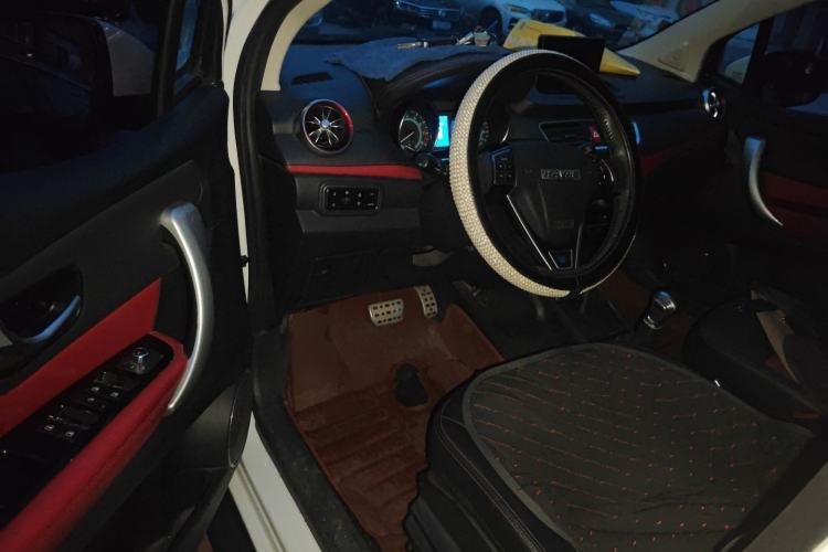 Used Haval H1 2016 Revised Version Blue Badge 1.5L AMT Comfort Edition