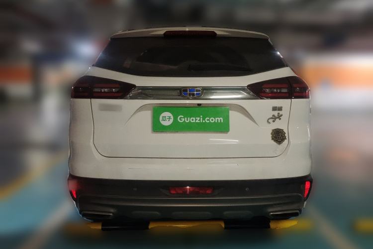 Used Geely Auto Emgrand X7 Sport 2018 1.8TD Automatic Two-Wheel Drive ZhiZun Model with 4G Connectivity