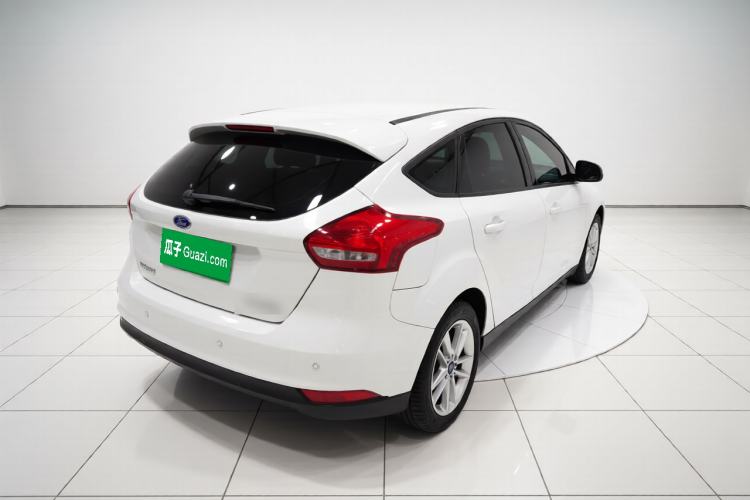 Used Ford Focus 2015 Hatchback 1.6L Automatic Fashion Edition
