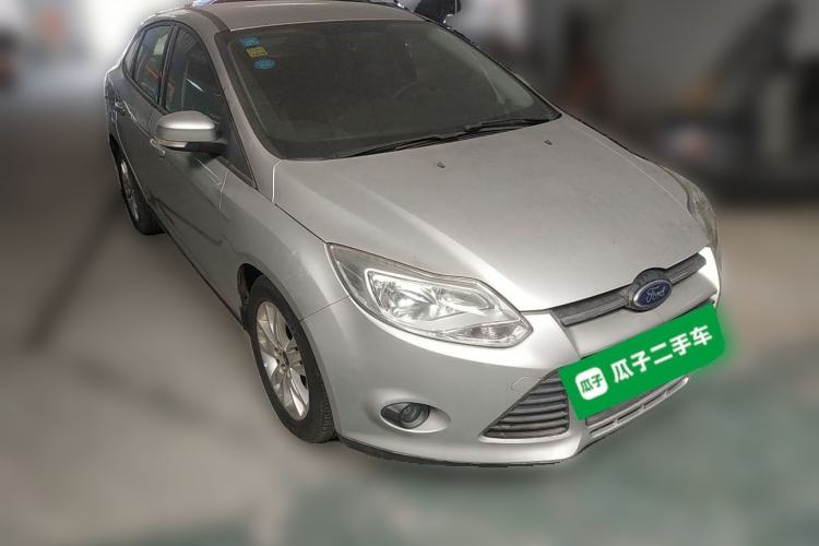 Used Ford Focus 2012 Sedan 1.6L Automatic Comfort Model Front Right 45 Deg