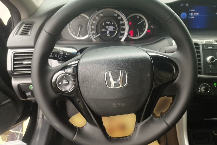 Used Honda Accord 2016 2.0L Comfort Edition
