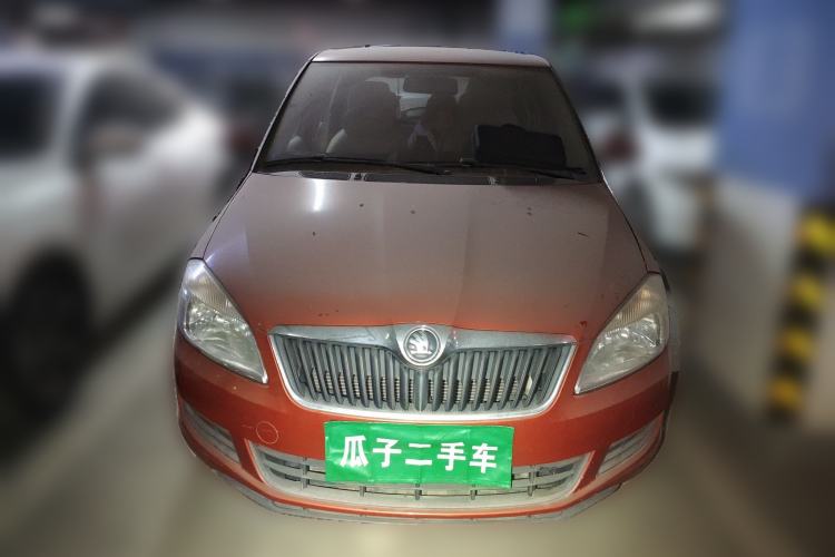 Used Skoda Fabia 2014 1.4L Automatic Crystal Edition