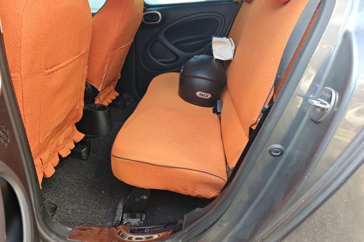 Used smart forfour 2016 1.0L 52 kW Dynamic Edition
