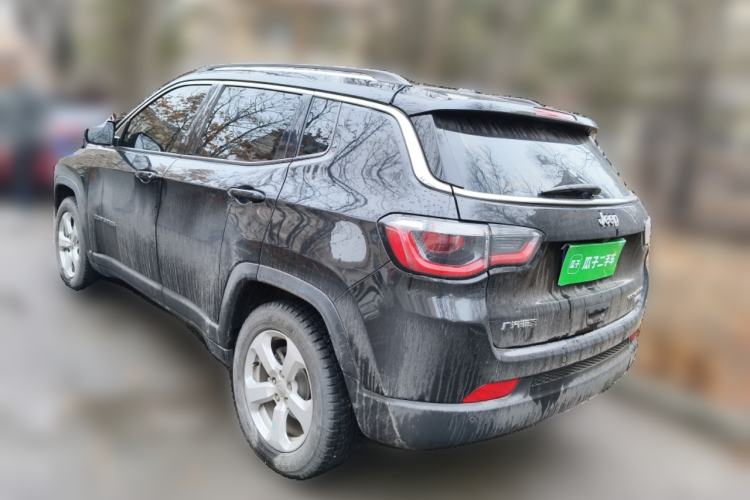 Used Jeep Compass 2017 200T Automatic Family Edition
