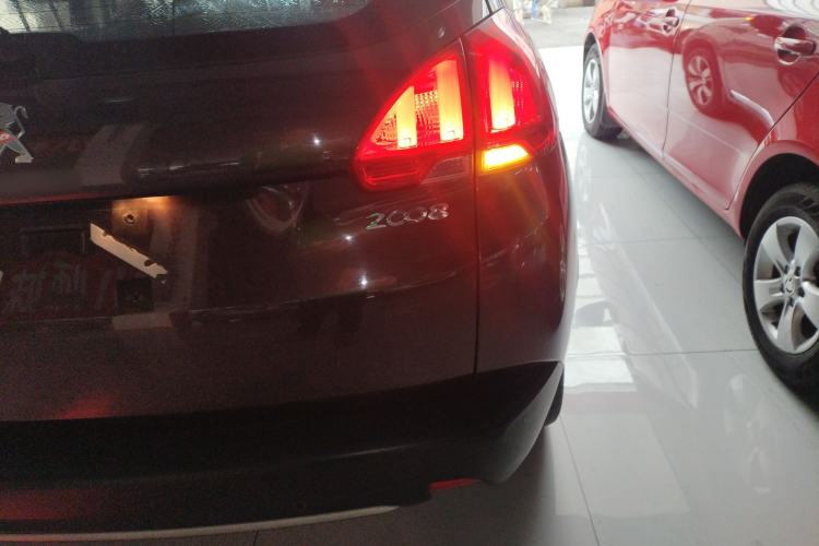 Used Peugeot 2008 2014 1.6L Automatic Navigation Edition