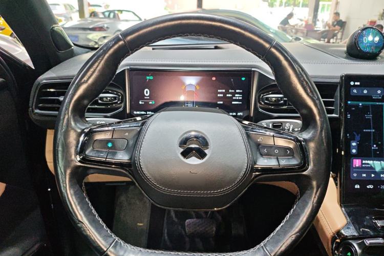 Used Nio ES8 2020 415 KM Signature Edition 7-Seater Version
