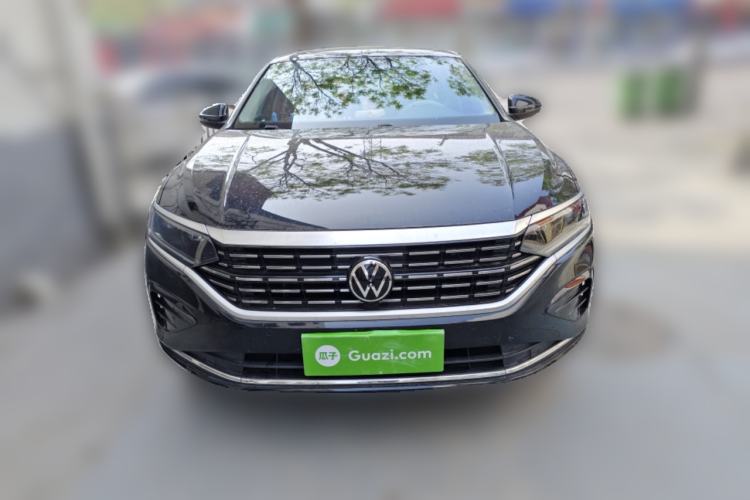 Used Volkswagen Passat 2022 330TSI Elite Edition Front
