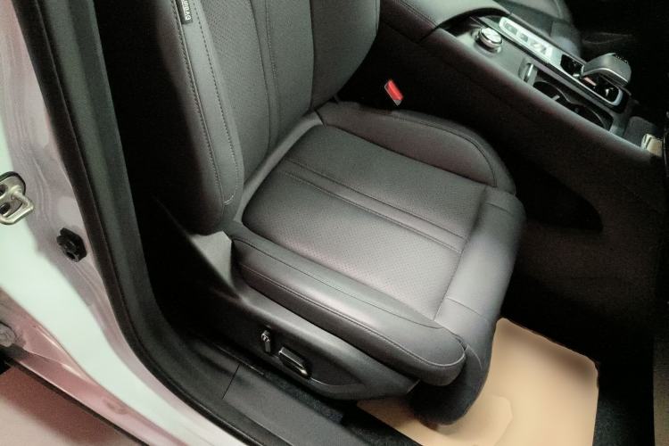 Used Dongfeng Aeolus Huge 2022 Mach Power 1.5T Dare-to-Love Edition