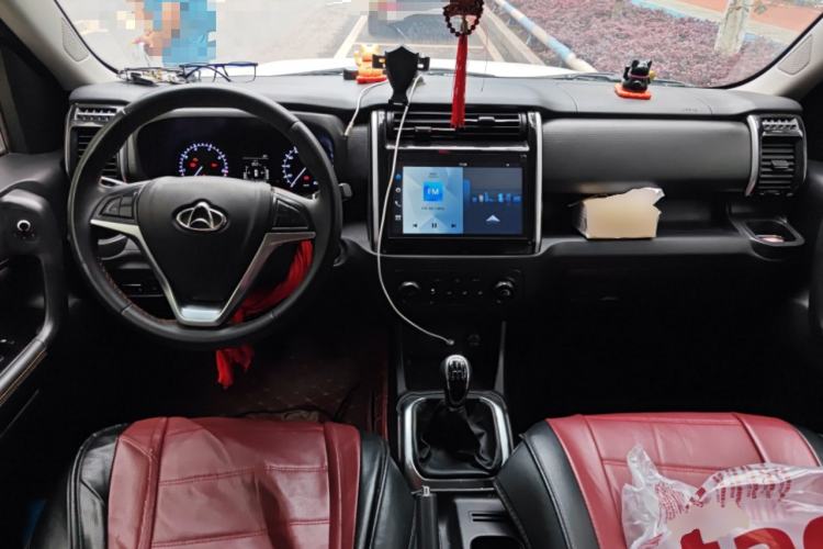 Used CHANGAN OSHAN X70A 2019 1.5L Manual Luxury Model China VI Standard