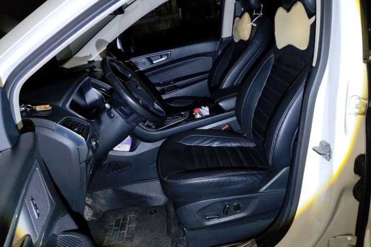 Used Ford Edge 2015 2.0T GTDi Two-Wheel-Drive High-Line Version