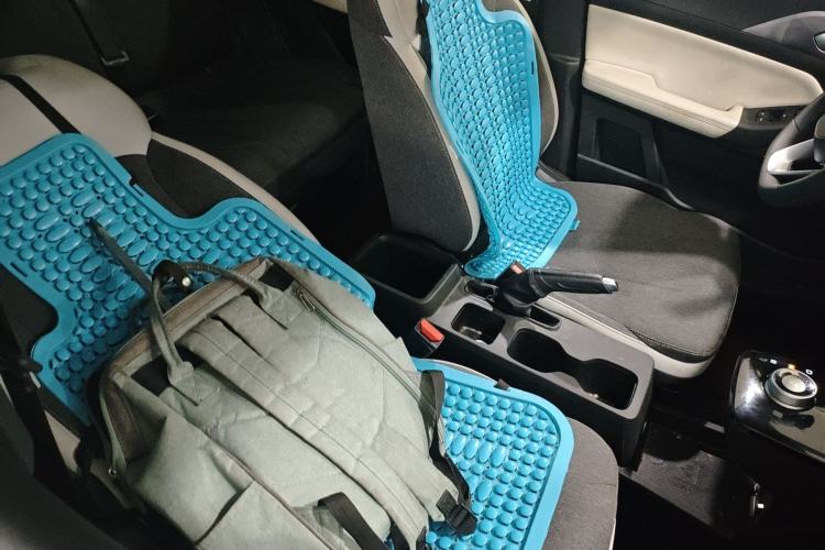 Used Geometry E Firefly 2024 301km Flowing Light
