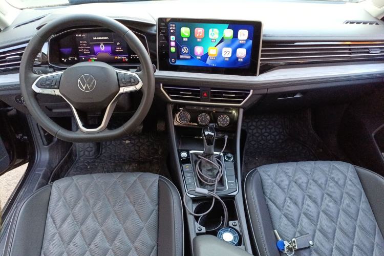 Used Volkswagen Sagitar 2025 300TSI DSG Excellence Edition Interior 2