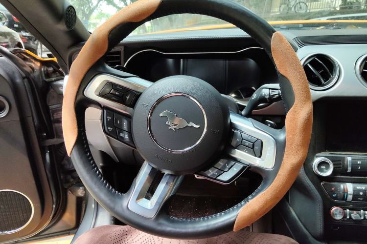 Used Ford Mustang 2021 2.3T EcoBoost
