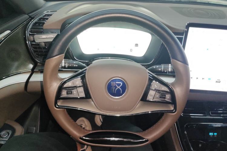 Used BYD Han 2024 DM-i Glory Edition 121KM Elite Model
