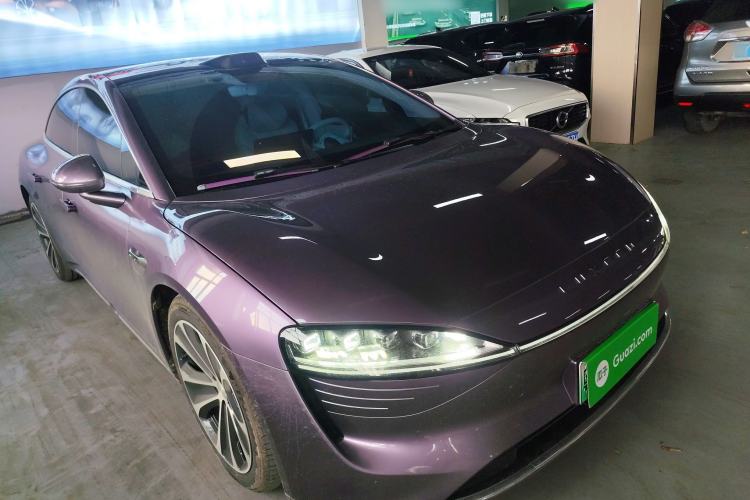 Used Hima Luxeed S7 2025 855 km Max