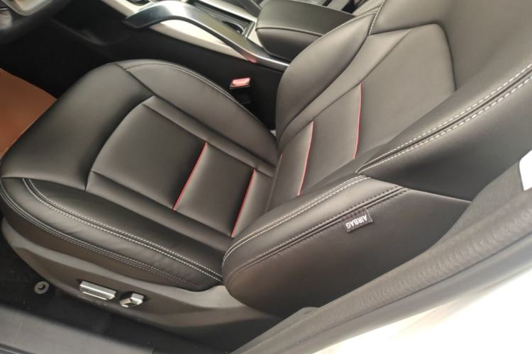 Used Geely Auto Emgrand X7 Sport 2020 1.8TD DCT Two-Wheel Drive Smart Connect 4G-Enabled Version