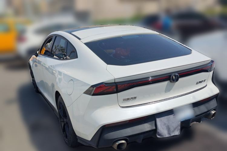 Used Changan UNI-V 2022 1.5T Prestige Version
