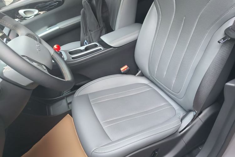 Used Geely Galaxy Geome 2025 UP 410km Exploration Edition
