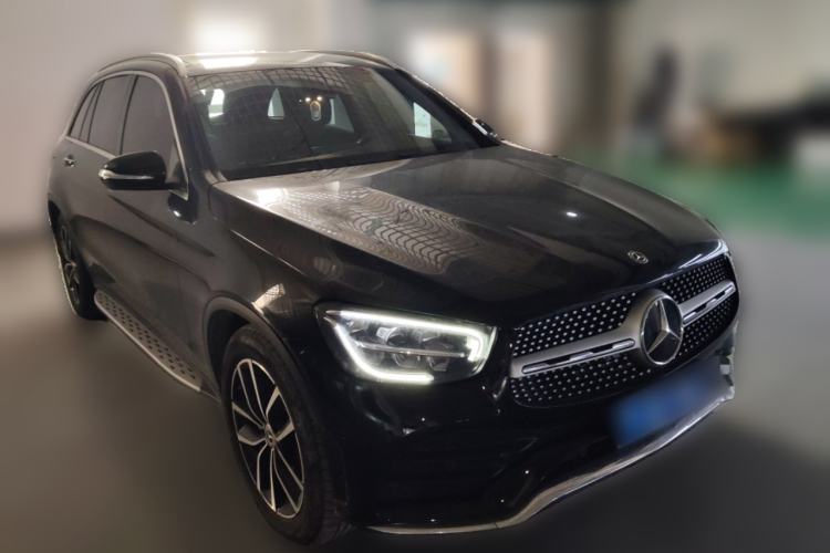 Used Mercedes-Benz GLC 2020 Facelift GLC 300 L 4MATIC Dynamic Edition Front Right 45 Deg