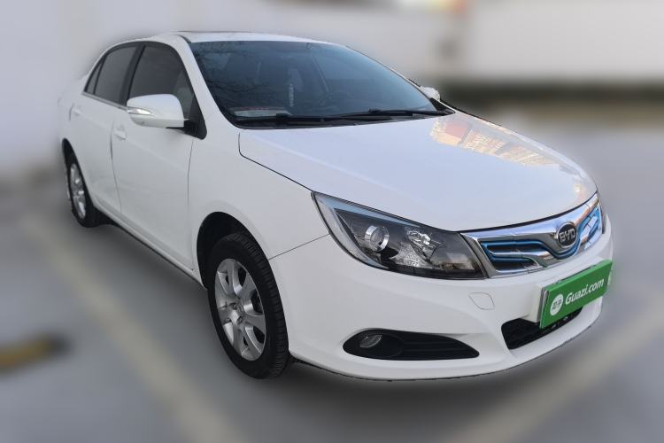 Used BYD e5 2016 300 Luxury Edition
