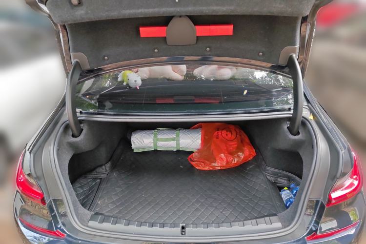 Used BMW 3 Series 2022 325i M Sport Night Edition Package Trunk