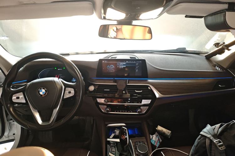 Used BMW 5 Series New Energy 2020 Mileage Upgrade Version 530Le Luxury Package
