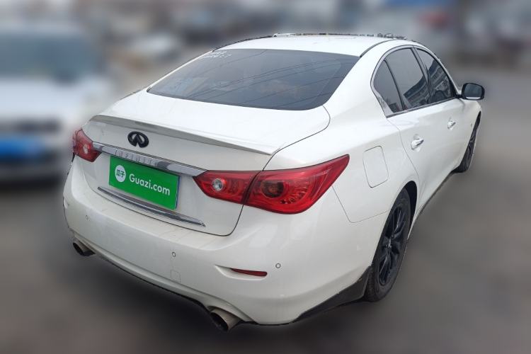 Used Infiniti Q50 2014 3.7L Luxury Edition
