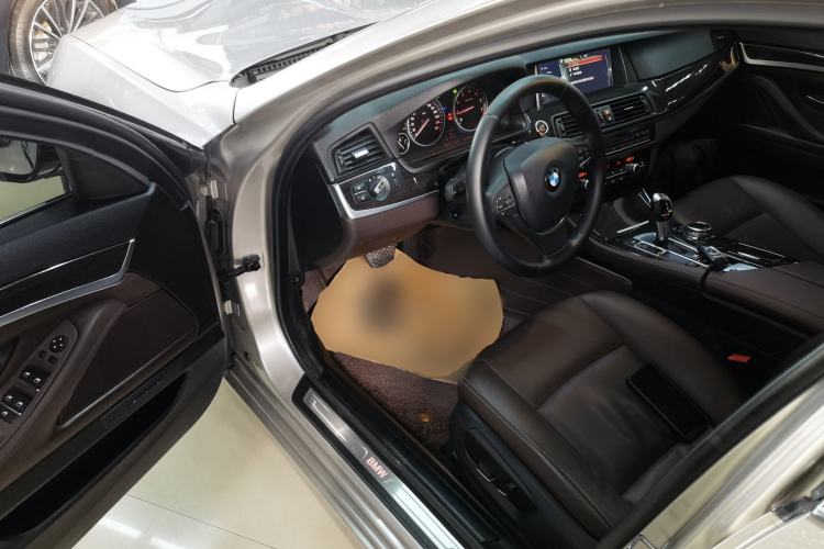 Used BMW 5 Series 2014 525Li Luxury Design Package
