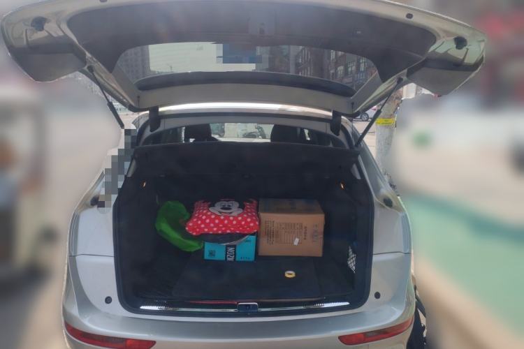 Used Audi Q5 2017 Plus 40 TFSI Ambition Model