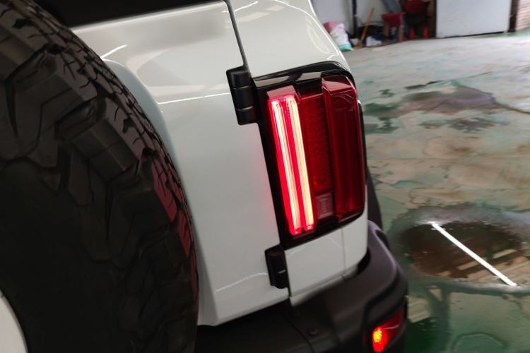 Used Tank 300 2023 2.0T Iron Rider 02 Right Rear Taillight