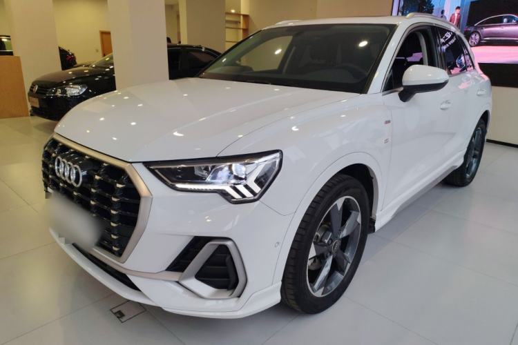 Used Audi Q3 2023 35 TFSI Fashion Dynamic Model (1.4T)