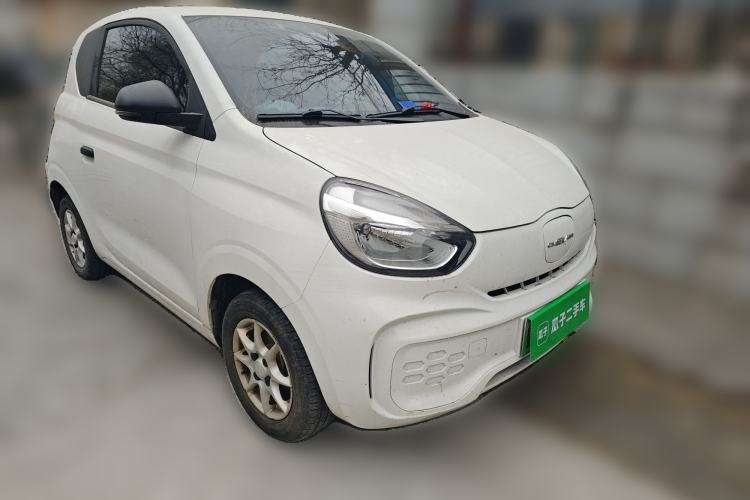 Used Roewe Clever 2022 311km QiQi BoBo Edition Front Right 45 Deg