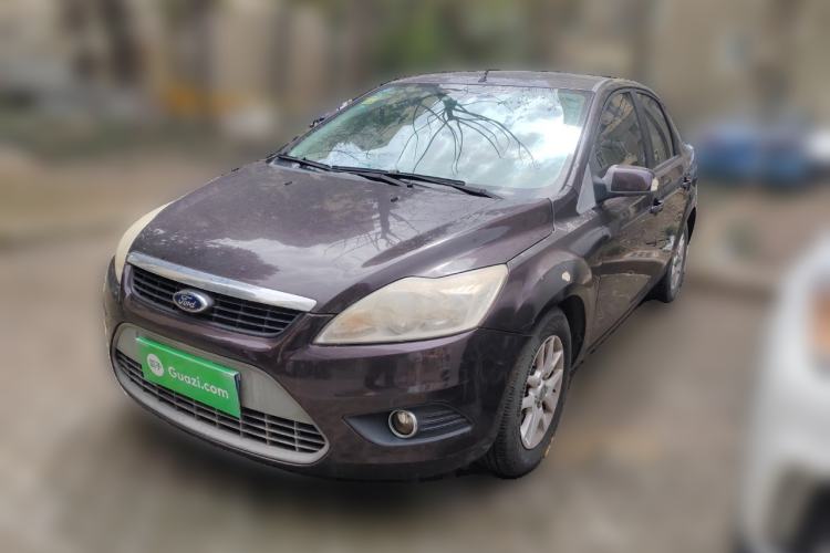 Used Ford Focus 2012 Sedan Classic 1.8L Automatic Base Model