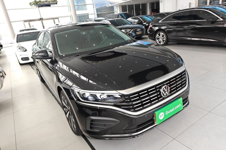 Used Volkswagen Passat 2024 380TSI Dragon Edition
