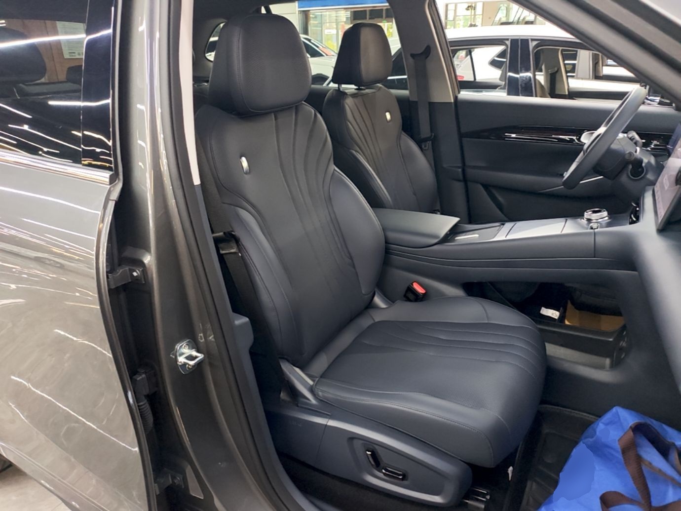 Geely Galaxy E5 2026 Model 610km Exploration+ Edition — снимка 19