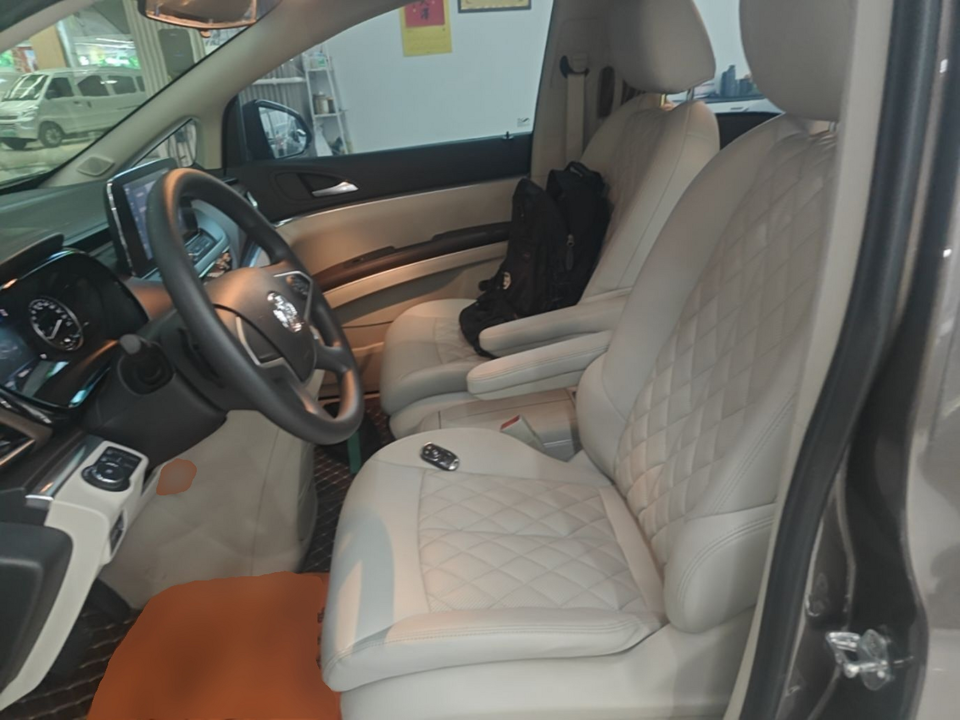 Avant de la voiture