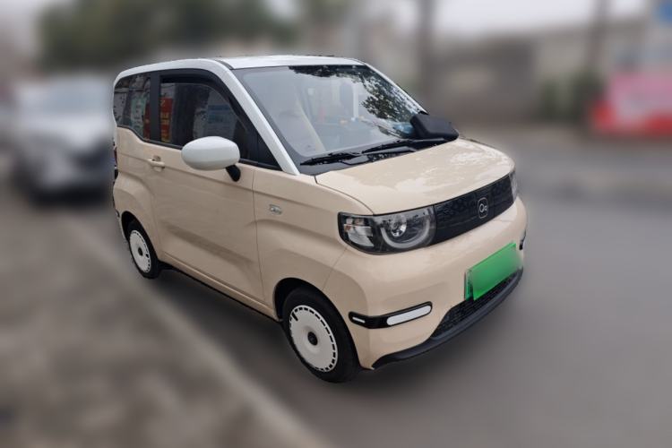 Used Chery QQ Ice Cream 2025 205km Qi Energy Version Front Right 45 Deg