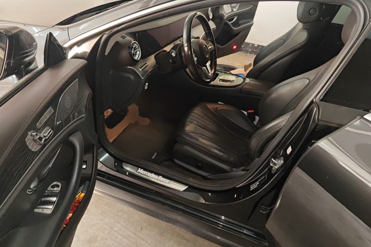 Used Mercedes-Benz CLS 2018 CLS 350 4MATIC Driver Seat