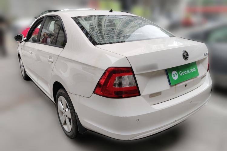 Used Skoda Rapid 2013 1.6L Automatic Smart Selection Model Rear Left 45 Deg