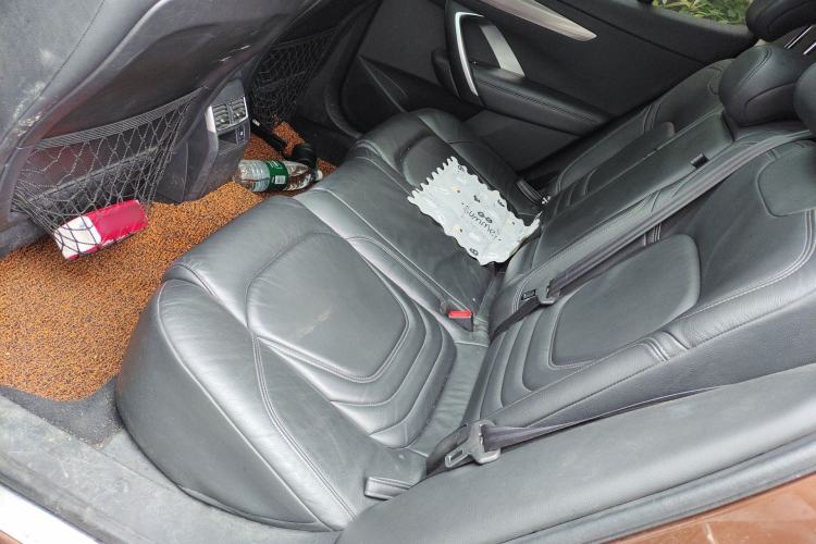 Used DS 6 2014 1.6T Luxury Edition THP160 Left Rear Seat