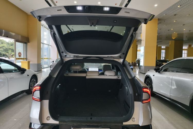 Used XPeng G7 2025 Model—702 Ultra Long Range
