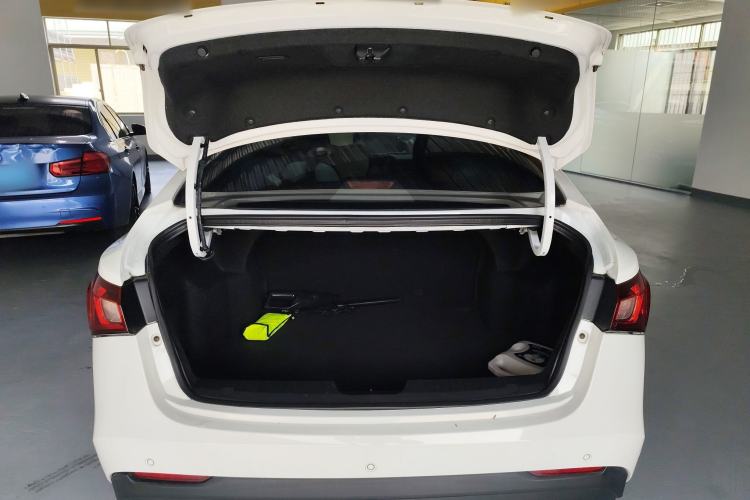 Used MG GT 2016 1.5L Automatic Value-Added Luxury Edition