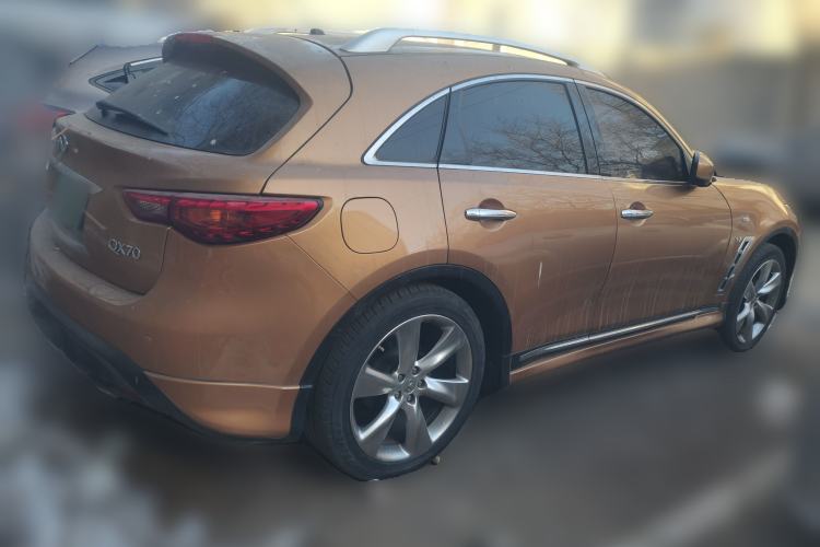 Used Infiniti QX70 2013 3.7L Standard Edition
