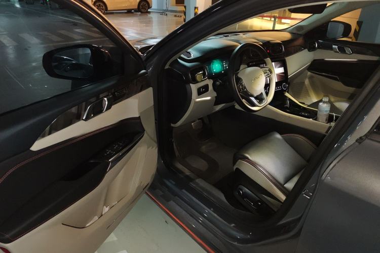 Used Lynk & Co 02 2019 1.5T DCT Two-Wheel Drive Shine Pro Edition China VI Standard
