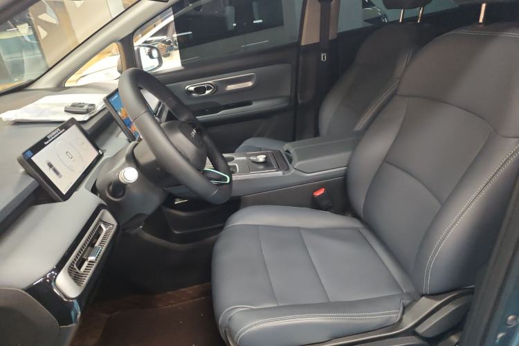 Used AION Y 2025 Plus 510 Smart Edition