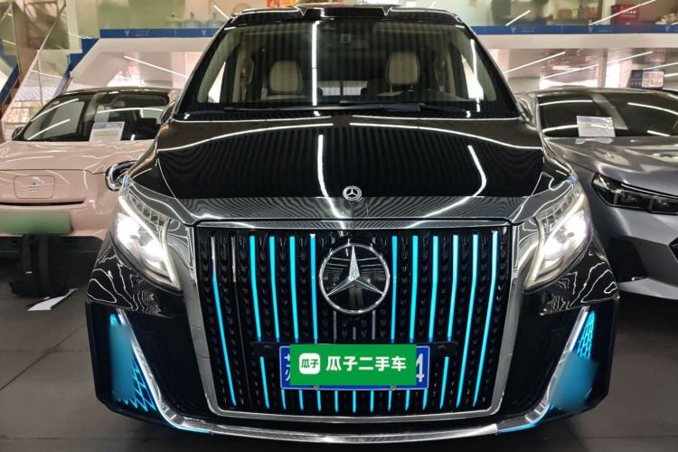 Used Mercedes-Benz V-Class 2022 V 260 Avantgarde Edition