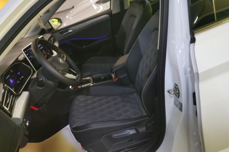 Used Volkswagen Sagitar 2023 300TSI DSG Excellence Edition
