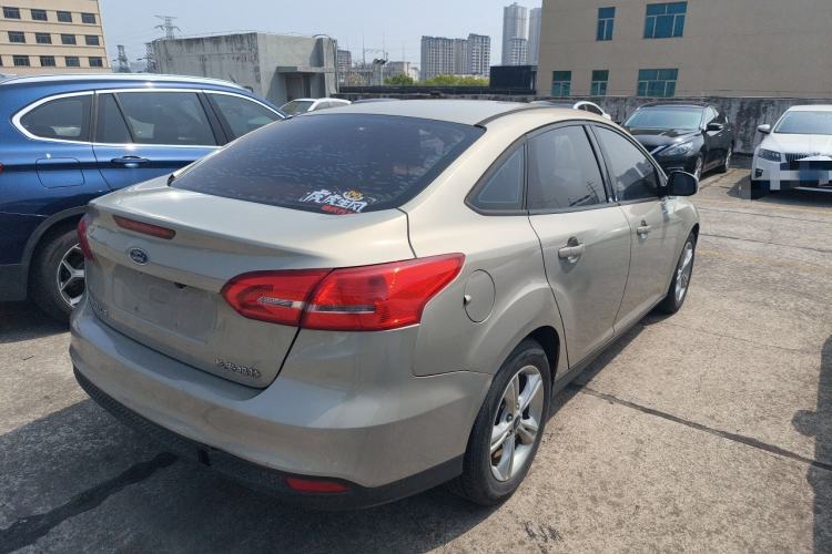 Used Ford Focus 2015 Sedan 1.6L Automatic Comfort Model
