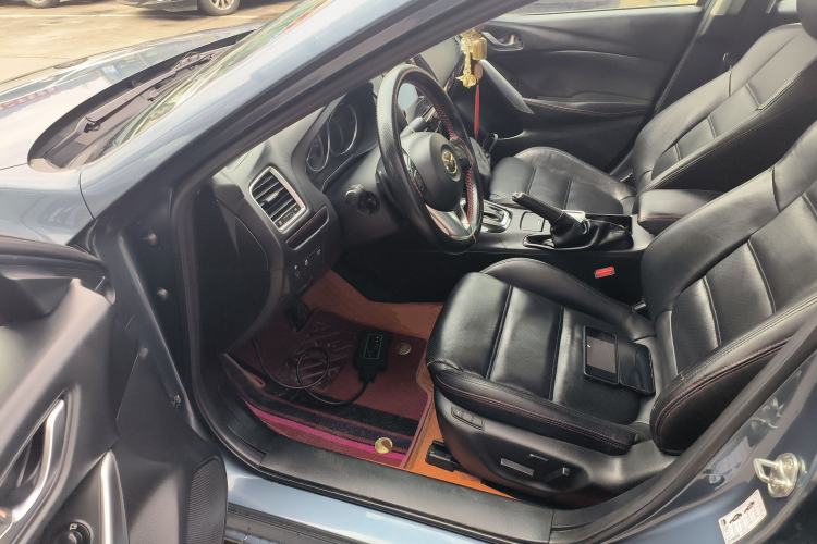 Used Mazda Atenza 2014 2.0L Blue Sky Deluxe Edition
