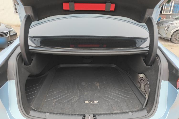 Used BYD Han 2023 EV Champion Edition 610KM All-Wheel-Drive Flagship Model Trunk